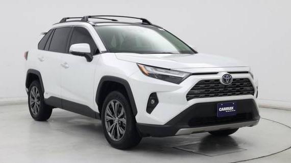 TOYOTA RAV4 2024 JTMD6RFV7RJ040560 image