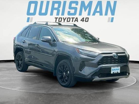 TOYOTA RAV4 2024 2T3T6RFV2RW051138 image