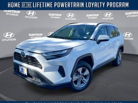 TOYOTA RAV4 2024 2T3RWRFV9RW198762 image TOYOTA RAV4 2024 2T3RWRFV9RW198762 image