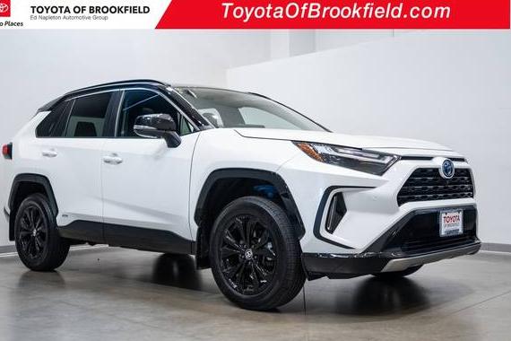 TOYOTA RAV4 2024 2T3E6RFV4RW047343 image