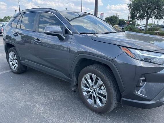 TOYOTA RAV4 2024 2T3A1RFVXRW429079 image