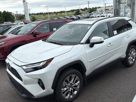 TOYOTA RAV4 2024 2T3C1RFV3RW357862 image