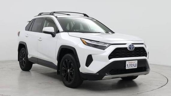 TOYOTA RAV4 2024 JTM16RFV6RJ044294 image