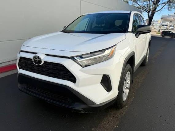 TOYOTA RAV4 2024 2T3F1RFV8RC483293 image