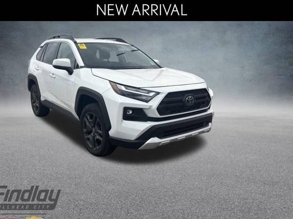 TOYOTA RAV4 2024 2T3J1RFV5RW425070 image