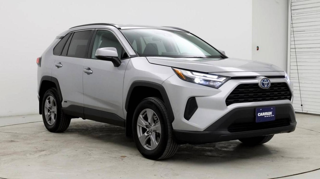 TOYOTA RAV4 2024 2T3RWRFV1RW190591 image