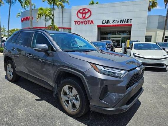 TOYOTA RAV4 2024 2T3W1RFV3RC267657 image