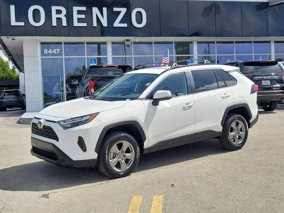 TOYOTA RAV4 2024 2T3W1RFV1RC259623 image