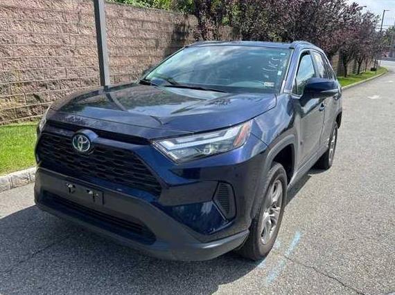 TOYOTA RAV4 2024 2T3RWRFV9RW187843 image