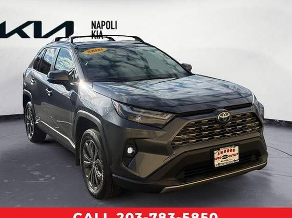 TOYOTA RAV4 2024 JTMD6RFV1RD126333 image