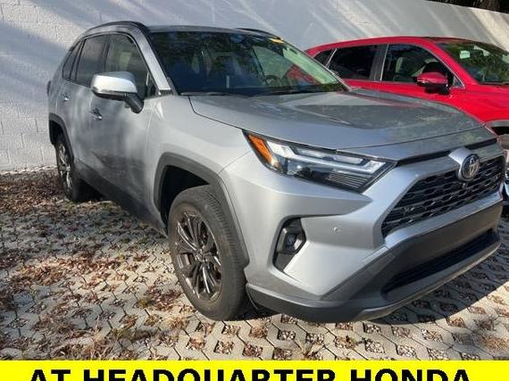TOYOTA RAV4 2024 JTMD6RFV8RD127673 image