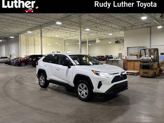 TOYOTA RAV4 2024 2T3F1RFV2RC418360 image