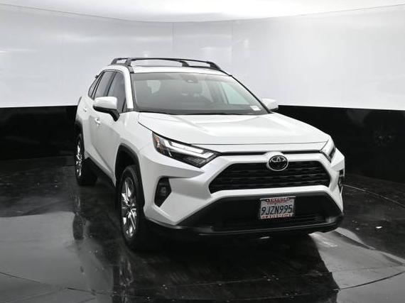 TOYOTA RAV4 2024 2T3C1RFV1RW304285 image