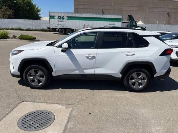 TOYOTA RAV4 2024 2T3P1RFV7RC454629 image