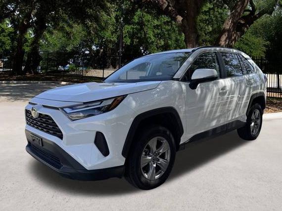 TOYOTA RAV4 2024 2T3P1RFV4RW452139 image