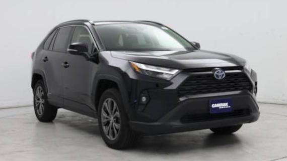 TOYOTA RAV4 2024 JTMB6RFV0RD118442 image
