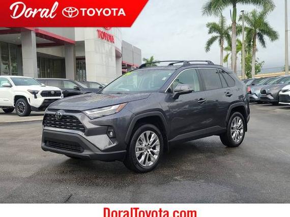 TOYOTA RAV4 2024 2T3C1RFV8RC288376 image