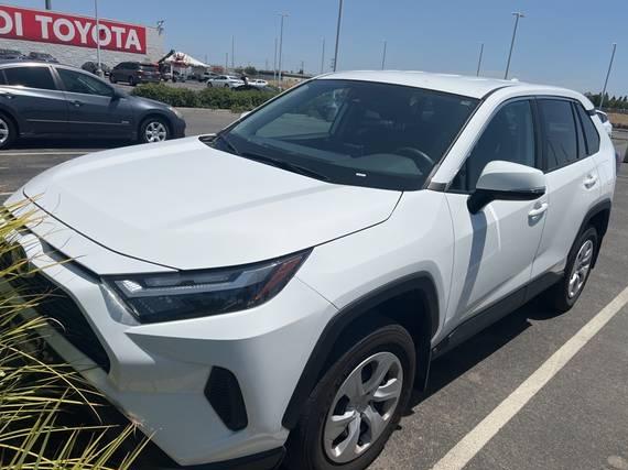 TOYOTA RAV4 2024 2T3K1RFV3RW301402 image