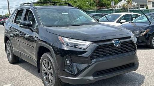 TOYOTA RAV4 2024 2T3B6RFV2RW068338 image