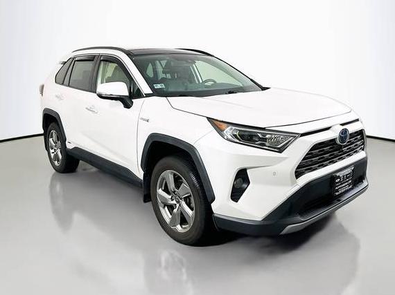 TOYOTA RAV4 2020 JTMDWRFV1LD525122 image