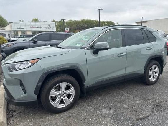 TOYOTA RAV4 2020 JTMP1RFV1LD054455 image