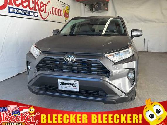 TOYOTA RAV4 2020 JTMW1RFV9LJ018221 image TOYOTA RAV4 2020 JTMW1RFV9LJ018221 image