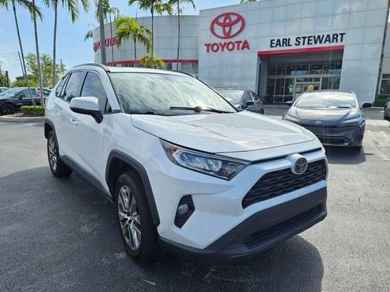 TOYOTA RAV4 2020 2T3C1RFV3LC059000 image