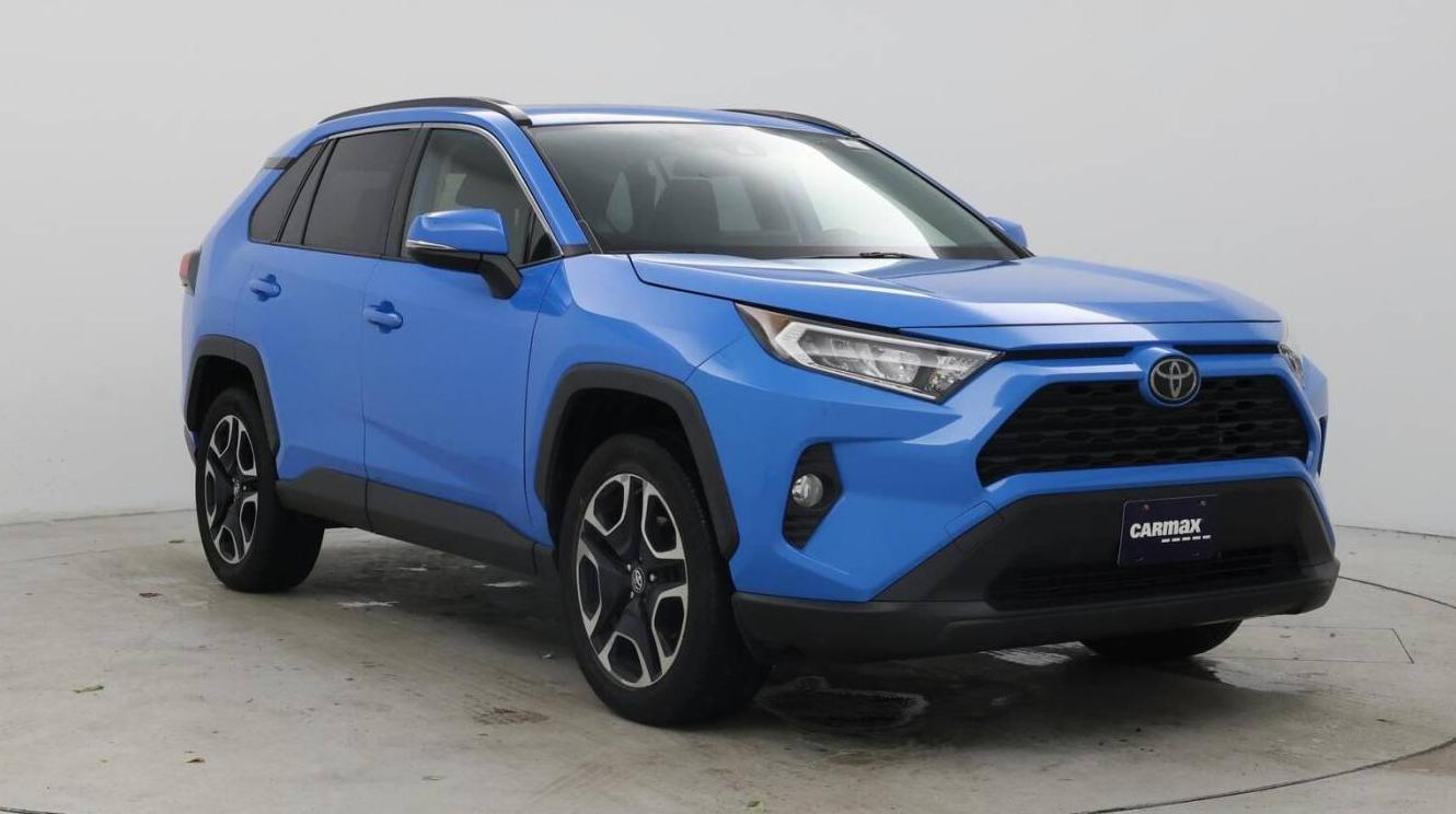 TOYOTA RAV4 2020 JTMP1RFV5LD049419 image