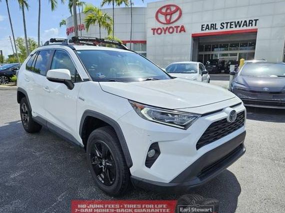 TOYOTA RAV4 2020 2T3RWRFV6LW091465 image