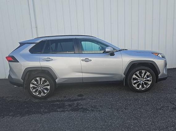 TOYOTA RAV4 2020 2T3A1RFV6LW130096 image TOYOTA RAV4 2020 2T3A1RFV6LW130096 image