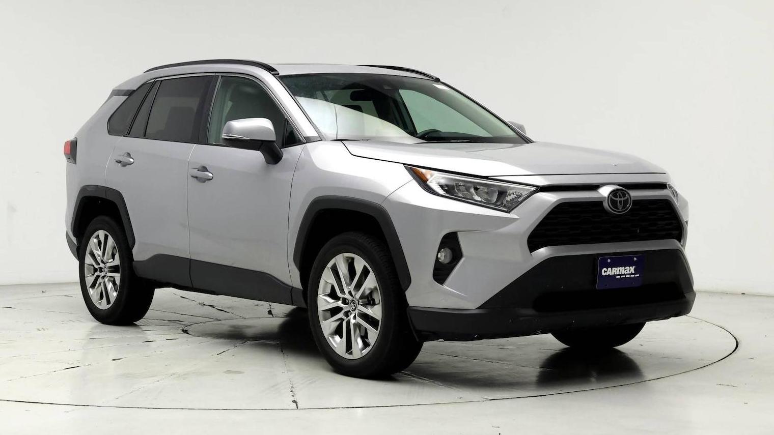 TOYOTA RAV4 2020 2T3C1RFV3LW102216 image