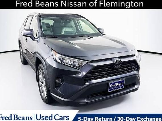 TOYOTA RAV4 2020 JTMA1RFVXLD529168 image