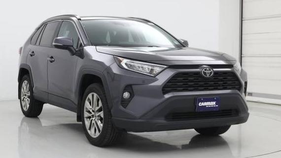 TOYOTA RAV4 2020 2T3A1RFV0LW136525 image