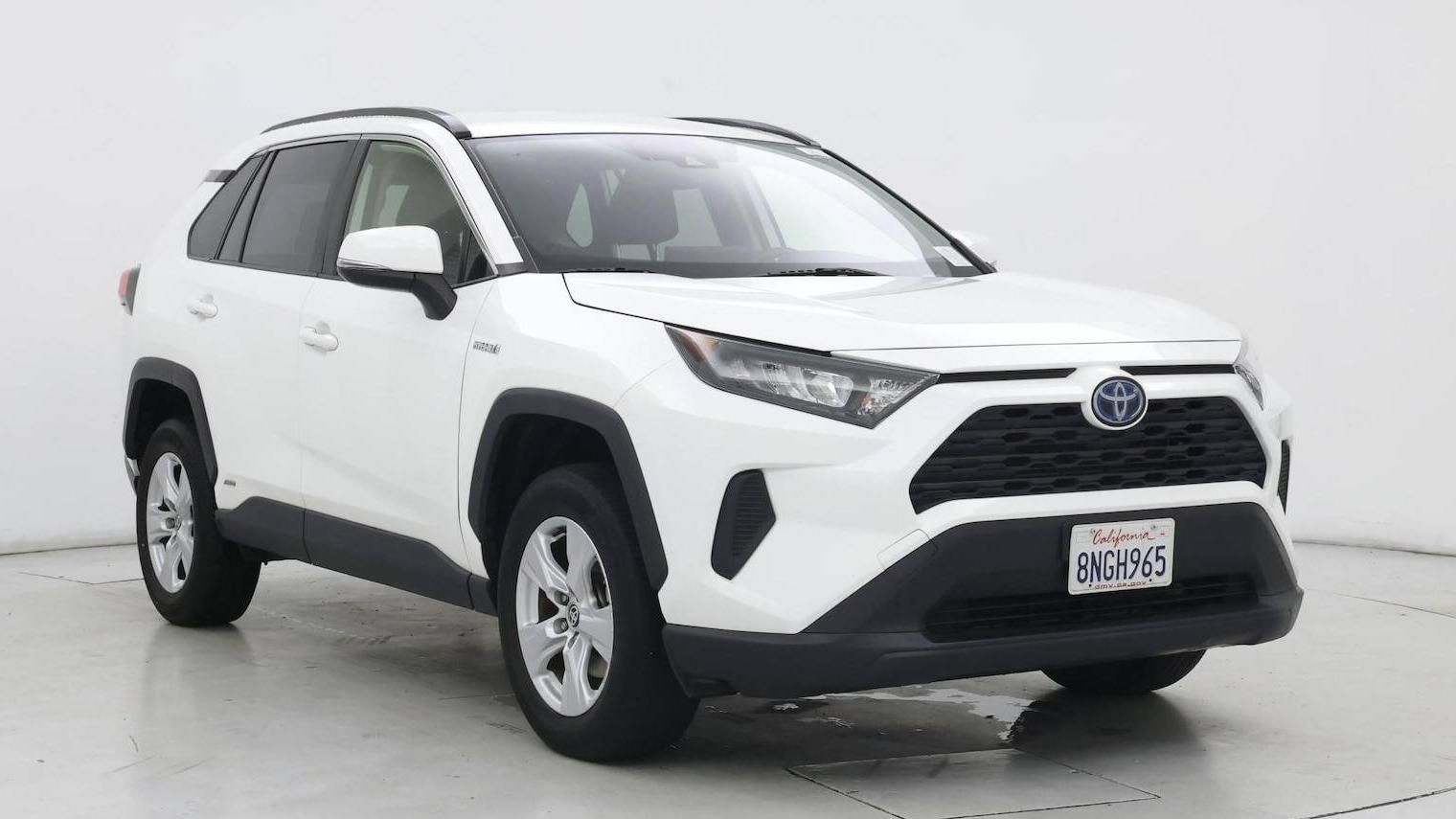 TOYOTA RAV4 2020 JTMMWRFV2LD044358 image