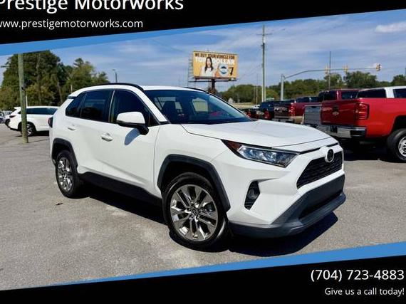 TOYOTA RAV4 2020 JTMC1RFV1LD042689 image