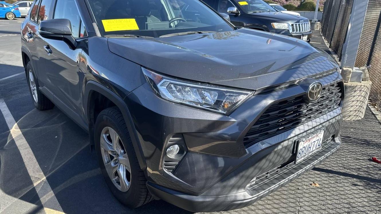 TOYOTA RAV4 2020 2T3W1RFV8LW081652 image