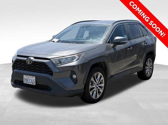 TOYOTA RAV4 2020 2T3C1RFV2LW063411 image