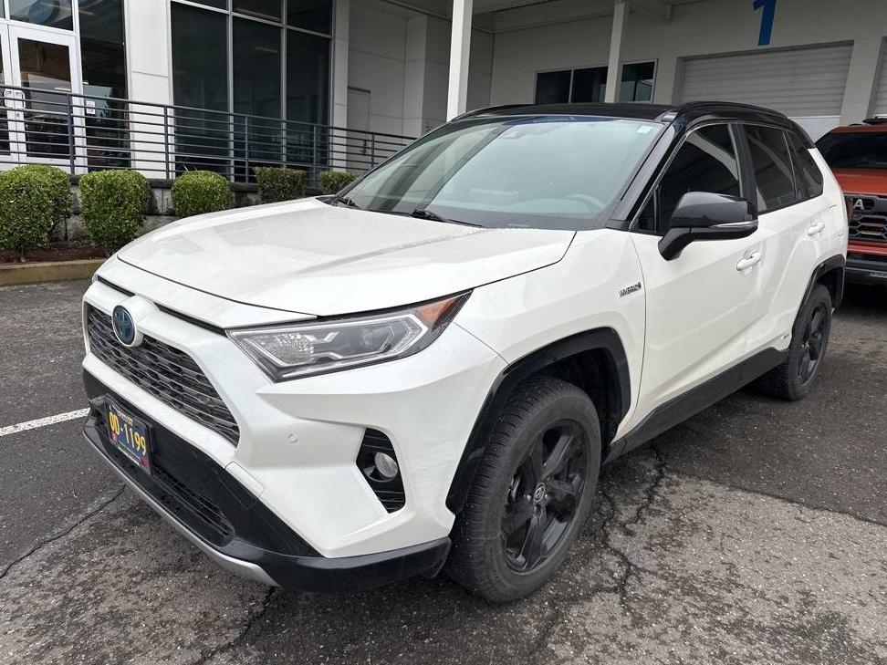 TOYOTA RAV4 2020 JTMEWRFV7LD527624 image