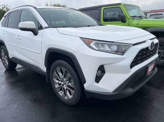 TOYOTA RAV4 2020 2T3A1RFV4LC087329 image