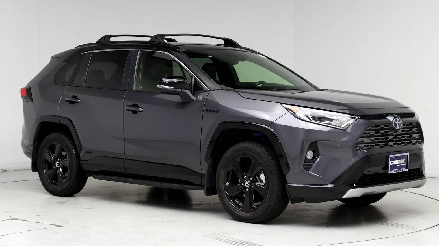 TOYOTA RAV4 2020 JTMEWRFV6LJ044806 image