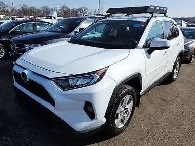 TOYOTA RAV4 2020 2T3P1RFV7LC123721 image