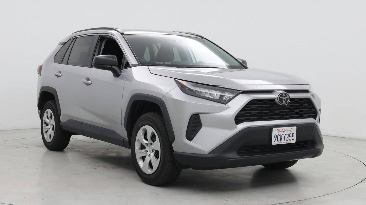 TOYOTA RAV4 2020 2T3F1RFV2LW126861 image