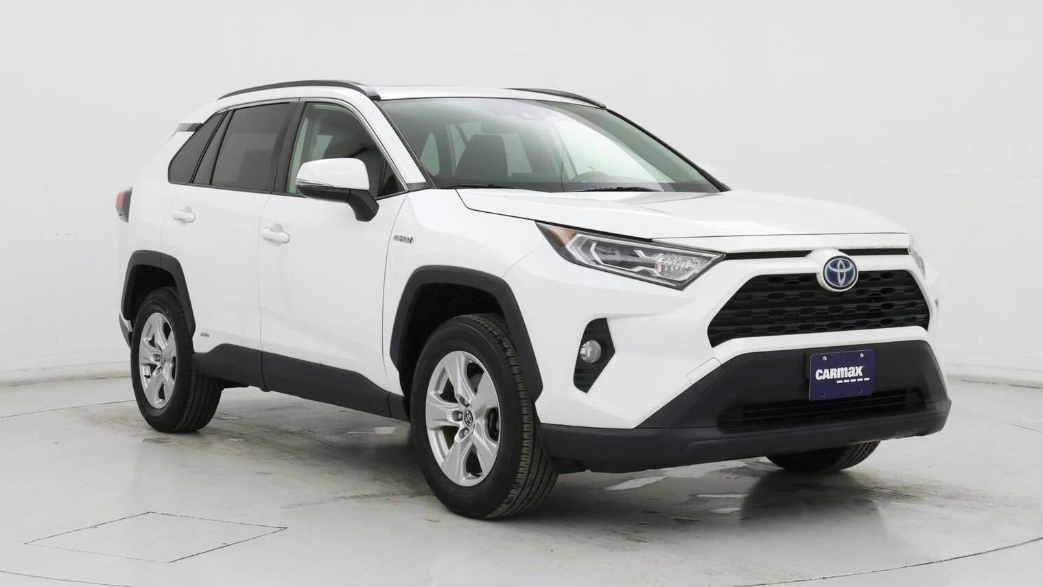 TOYOTA RAV4 2020 JTMRWRFV1LD067653 image