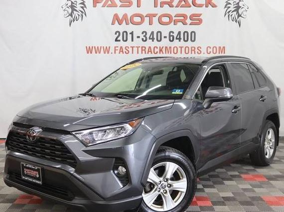TOYOTA RAV4 2020 JTMP1RFV0LD059159 image