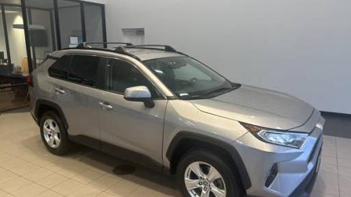 TOYOTA RAV4 2020 JTMP1RFV4LJ031415 image