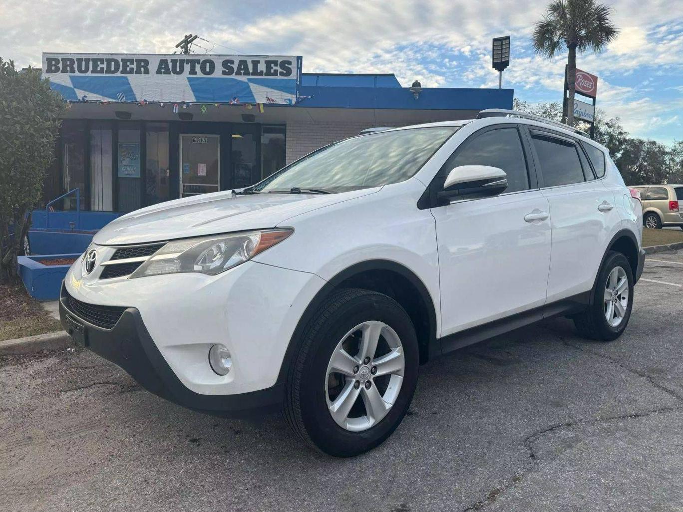 TOYOTA RAV4 2013 2T3WFREV8DW060563 image