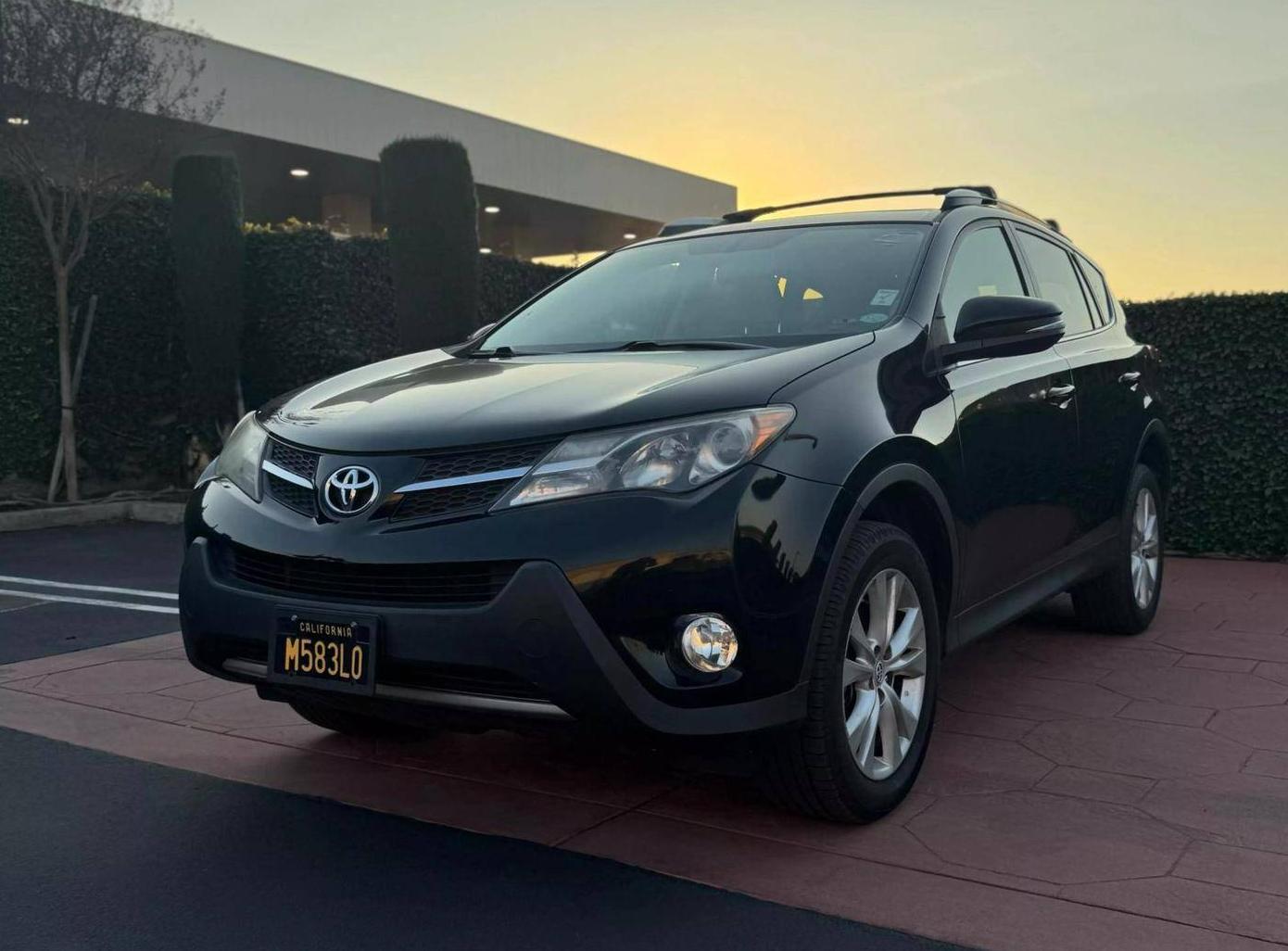 TOYOTA RAV4 2013 2T3YFREV5DW012835 image