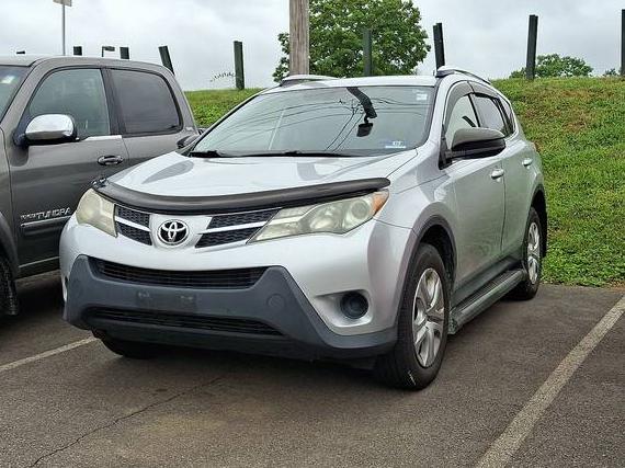 TOYOTA RAV4 2015 JTMBFREV4FJ040441 image