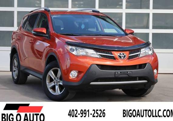 TOYOTA RAV4 2015 JTMRFREV4FD128709 image