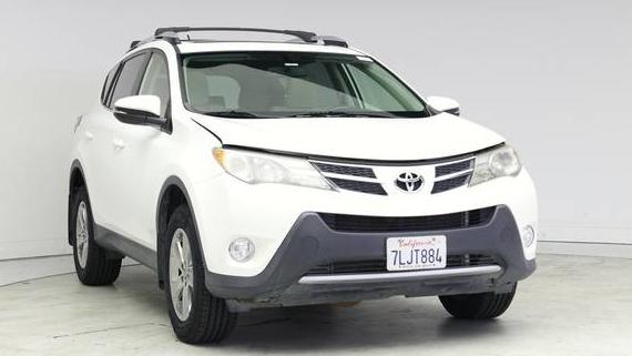 TOYOTA RAV4 2015 JTMRFREV8FD134660 image